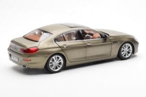 BMW 650i F06 Gran Coupe Frozen Bronzo Metallic Paragon 1:18 80432218742 Pressofusione — immagine 3 di 8