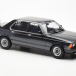 BMW 733i E23 Nero Metallic KK-Scale 1:18 - image 4 of 6