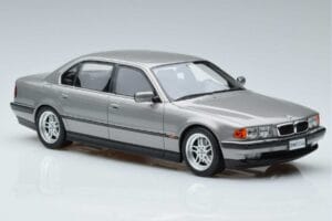 BMW 7 Series E38 750iL Otto 1:18 OT952 Resina — immagine 4 di 6