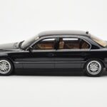 BMW 750iL E38 Nero Otto 1:18 - image 3 of 6