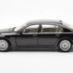 BMW 760Li E66 Nero Kyosho 1:18 - image 4 of 9