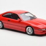 BMW 850 CSi E31 Rosso Otto 1:18 - image 4 of 6