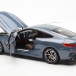 BMW 850i G15 Barcelona Blue Metallic Norev 1:18 80432450995 - image 5 of 8