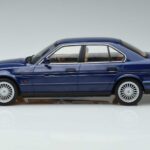 BMW Alpina B10 4.6 E34 Blu MCG 1:18 MCG18230 Pressofusione - image 3 of 6