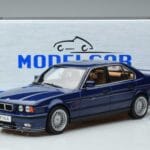 BMW Alpina B10 4.6 E34 Blu MCG 1:18 MCG18230 Pressofusione - image 6 of 6