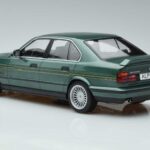 BMW Alpina B10 4.6 E34 Verde MCG 1:18 MCG18229 Pressofusione - image 5 of 6