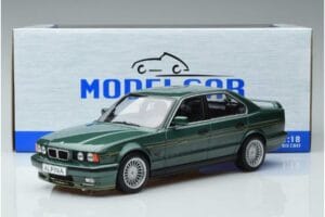 BMW Alpina B10 4.6 E34 Verde MCG 1:18 MCG18229 Pressofusione — immagine 6 di 6
