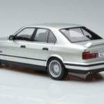 BMW Alpina B10 4.6 E34 Argento MCG 1:18 MCG18231 Pressofusione - image 5 of 5