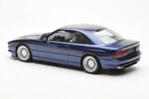 BMW Alpina B12 E38 5.7 Blu Otto 1:18 OT636 Resina — immagine 5 di 6