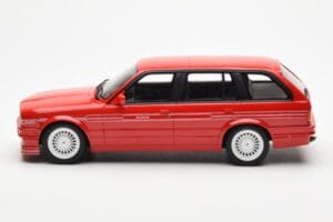 BMW Alpina B3 2.7 E30 Touring Rosso Otto 1:18 OT366 Resina — immagine 3 di 6