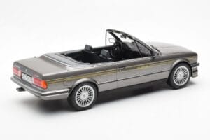 BMW Alpina C2 2.7 E30 Cabriolet Grigio MCG 1:18 MCG18384 Pressofusione — immagine 2 di 5