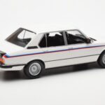 BMW M535i E12 Bianco Norev 1:18 - image 2 of 5