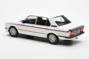BMW M535i E12 Bianco Norev 1:18 183265 Pressofusione — immagine 4 di 5