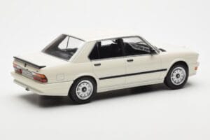 BMW M535i E28 Bianco Norev 1:18 183260 Pressofusione — immagine 2 di 6