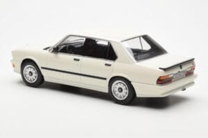 BMW M535i E28 Bianco Norev 1:18 183260 Pressofusione — immagine 5 di 6