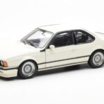BMW M635 CSi E24 Bianco Dealer Edition AUTOart 1:18