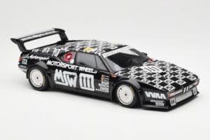 BMW M1 #111 Team MK Motorsport J-L. Witmeur / Krankenberg / Libert 24 Hours of Le Mans 1986 Minichamps 1:18 180862911 Pressof — immagine 6 di 8