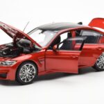 BMW M3 Competition F80 Sakhir Arancione Norev 1:18 - image 2 of 8