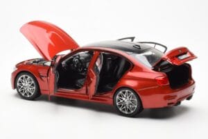 BMW M3 Competition F80 Sakhir Arancione Norev 1:18 80432411553 Pressofusione — immagine 5 di 8