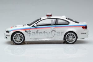 BMW M3 E92 MotoGP Safety Car 2008 Kyosho 1:18 08736GP Pressofusione — immagine 4 di 7