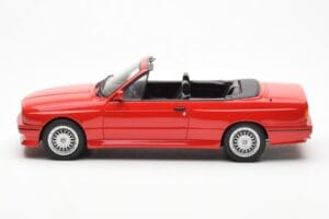 BMW M3 E30 Cabriolet Rosso Otto 1:18 OT077 Resina — immagine 3 di 6