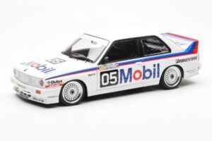 BMW M3 E30 #5 P. Brock Mobil ATCC 1988 AUTOart 1:18 88845