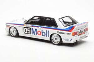 BMW M3 E30 #5 P. Brock Mobil ATCC 1988 AUTOart 1:18 88845 Pressofusione — immagine 7 di 8