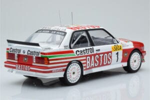 BMW M3 E30 Bastos #1 R. Ravaglia / E. Pirro / E. Van de Poele 24 Hours of Spa 1991 IXO 1:18 18RMC081A Pressofusione — immagine 2 di 6