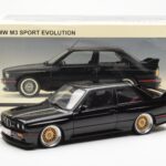 BMW M3 E30 Sport Evolution Nero Custom Wheels AUTOart 1:18 - image 8 of 8
