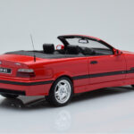 BMW M3 E36 Cabriolet Rosso Otto 1:18 - image 2 of 6