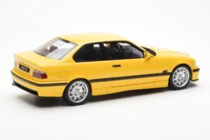 BMW M3 E36 Giallo Otto 1:18 OT666 Resina — immagine 2 di 6