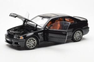 BMW M3 E46 Nero AUTOart 1:18 70541 Pressofusione — immagine 2 di 8