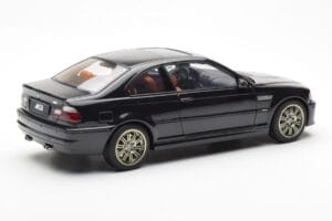 BMW M3 E46 Nero AUTOart 1:18 70541 Pressofusione — immagine 3 di 8