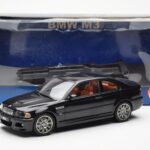 BMW M3 E46 Nero AUTOart 1:18 - image 8 of 8