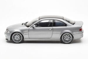 BMW M3 E46 CSL Grigio Kyosho 1:18 80430302734 Pressofusione — immagine 4 di 8