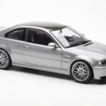 BMW M3 E46 CSL Grigio Kyosho 1:18 - image 6 of 8