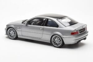 BMW M3 E46 CSL Grigio Kyosho 1:18 80430302734 Pressofusione — immagine 7 di 8