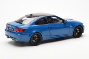 BMW M3 E92 Laguna Seca Blue Kyosho 1:18 08734LBL Pressofusione — immagine 3 di 8