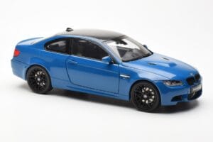 BMW M3 E92 Laguna Seca Blue Kyosho 1:18 08734LBL Pressofusione — immagine 6 di 8
