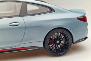 BMW M4 CSL G82 Grigio GT Spirit 1:18 GT427 Resina — immagine 7 di 8