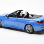 BMW M4 F83 Cabriolet Yas Marina Blu Paragon 1:18 - image 7 of 8
