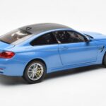 BMW M4 F82 Yas Marina Blu Paragon 1:18 PA-97102 - image 3 of 8