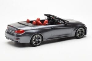 BMW M4 F83 Cabriolet Grigio GT Spirit 1:18 GT081 Resina — immagine 2 di 6