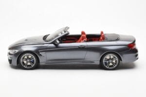 BMW M4 F83 Cabriolet Grigio GT Spirit 1:18 GT081 Resina — immagine 3 di 6