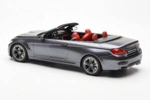 BMW M4 F83 Cabriolet Grigio GT Spirit 1:18 GT081 Resina — immagine 5 di 6