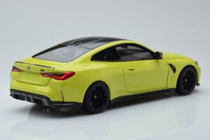 BMW M4 G82 Giallo Edizione Concessionario Minichamps 1:18 80435A51949 Pressofusione — immagine 3 di 8