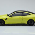 BMW M4 G82 Giallo Edizione Concessionario Minichamps 1:18 - image 4 of 8