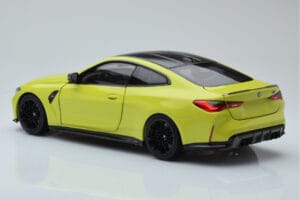 BMW M4 G82 Giallo Edizione Concessionario Minichamps 1:18 80435A51949 Pressofusione — immagine 7 di 8