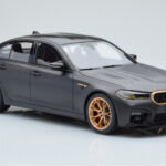 BMW M5 CS F90 Frozen Brands Hatch Grigio GT Spirit 1:18 - image 3 of 5
