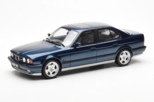 BMW M5 E34 Blu Metallic Otto 1:18 OT576